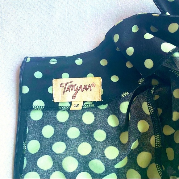 TATYANA Body hugging polka dot Dress - Picture 14 of 16